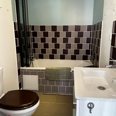 Charmante Maison 2 A 10 Mn D'angers Ferienhaus